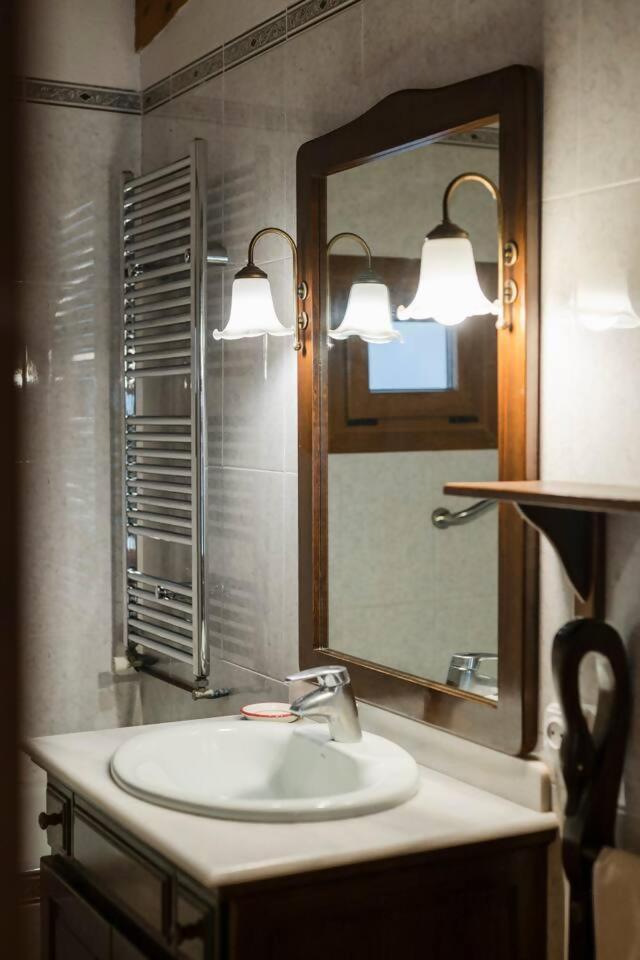 Villa Casa Tramuntana Valldemossa  Zimmer foto